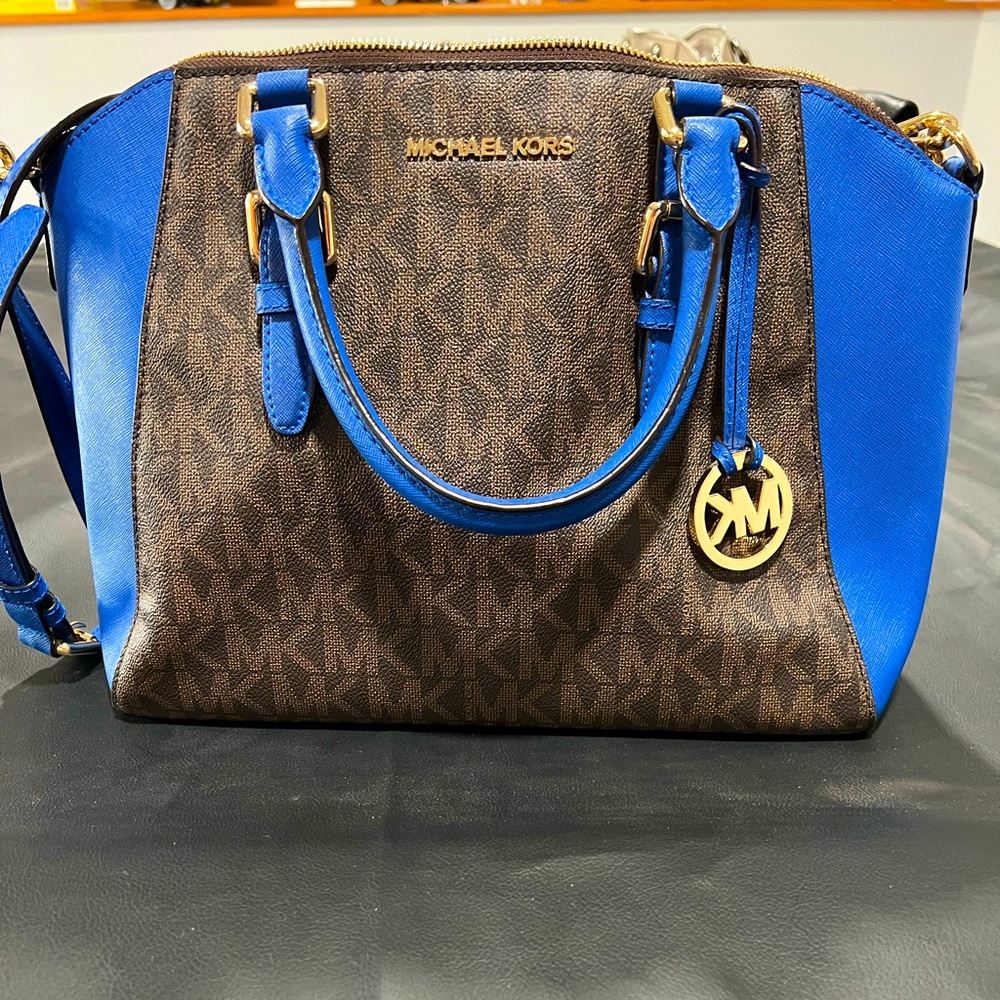 MK purse